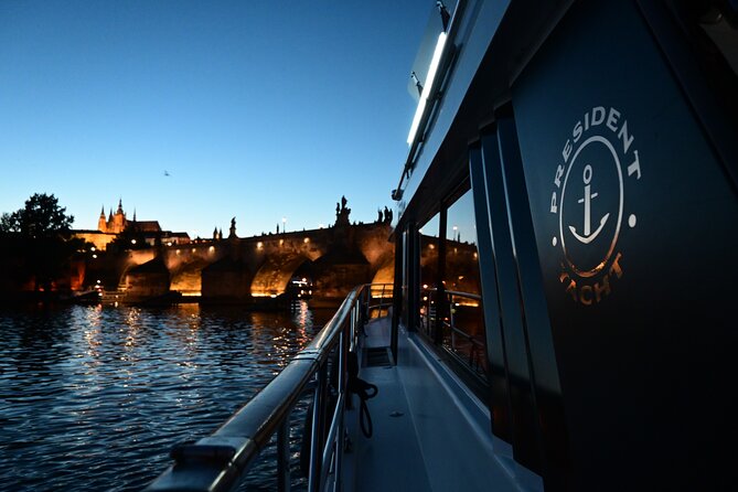 3-hour private cruise in Prague for 10 people - A private boat gives Prague a quieter rhythm