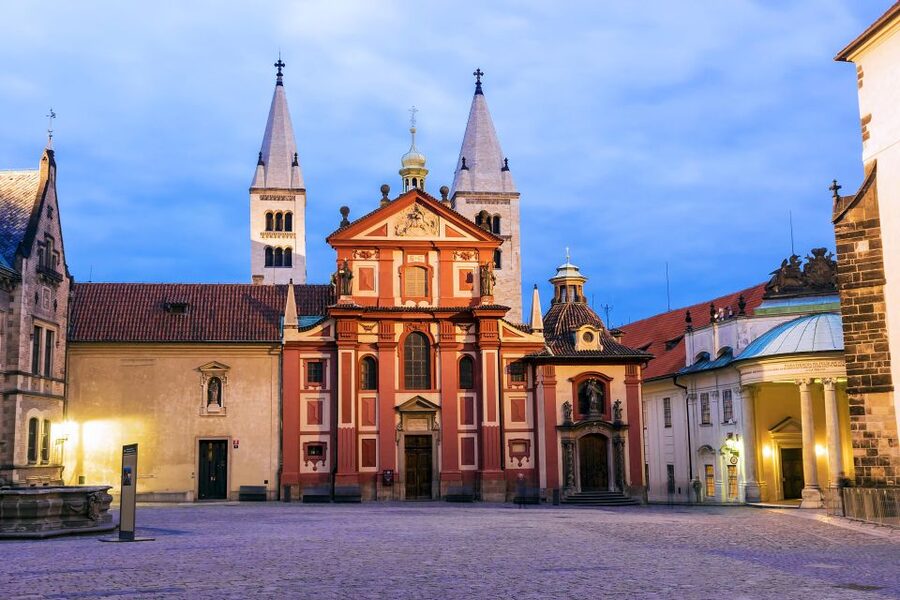 3-hour Private Prague Castle Walking Tour - Daliborka Tower and the atmosphere of Golden Lane