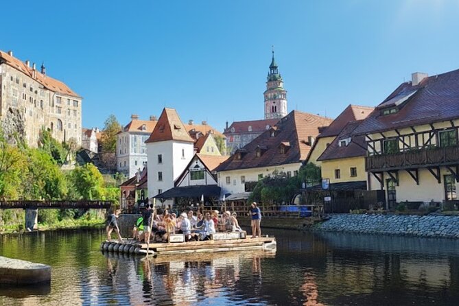 5h All-in SUMMER Tour River Cruise, Castle, Lunch & Treats - Trdelnik or ice cream before the castle