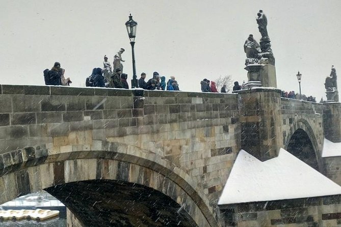 6 hours Prague Christmas Market Private tour by car - Key points at a glance