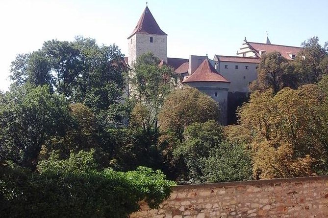 6 hours Prague Gardens and Parks Private Tour by car - What the private vehicle adds to the day