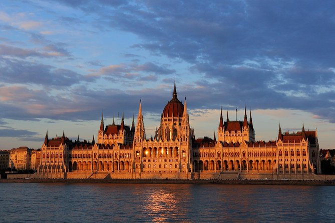 9 Day Private Sightseeing Tour of Europe - Prague to Budapest - Day 3: Cesky Krumlov and Salzburg in one long day