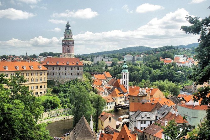 9 Day Private Sightseeing Tour of Europe - Prague to Budapest - Day 7: Bratislava on the way to Budapest