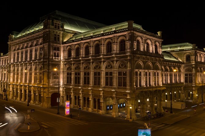 9 Day Private Sightseeing Tour of Europe - Prague to Budapest - Day 2: Prague from Castle Hill to Dancing House