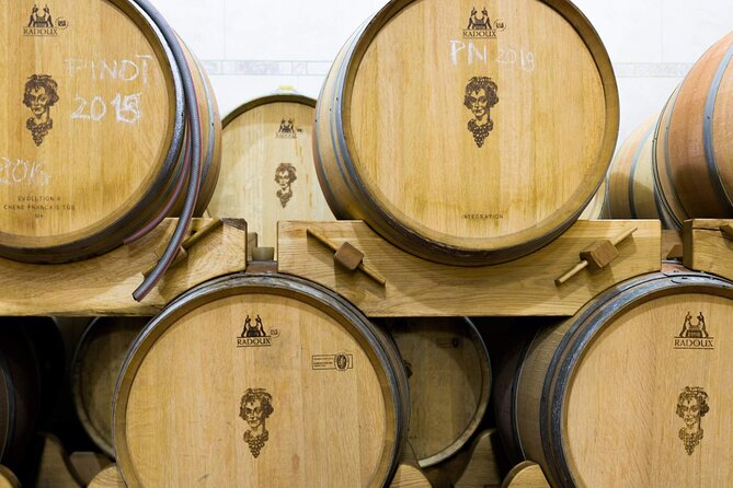 A delightful wine tasting in the scenic countryside with lunch - Who will enjoy it most