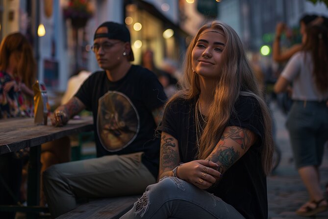 Alternative bar tour with dinner in the art district - Letná Field and Prague’s 1989 turning point