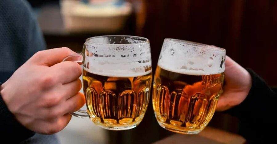 Beer Tour - Meeting at Malostranské náměstí