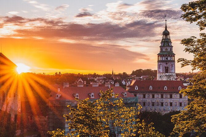 Best of Cesky Krumlov Old Town and Castle Exteriors - The castle courtyards and the best viewpoints