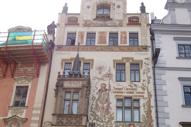 Best of Prague - City walking tour with Czech Cuisine Lunch - Prague Castle and St. Vitus Cathedral
