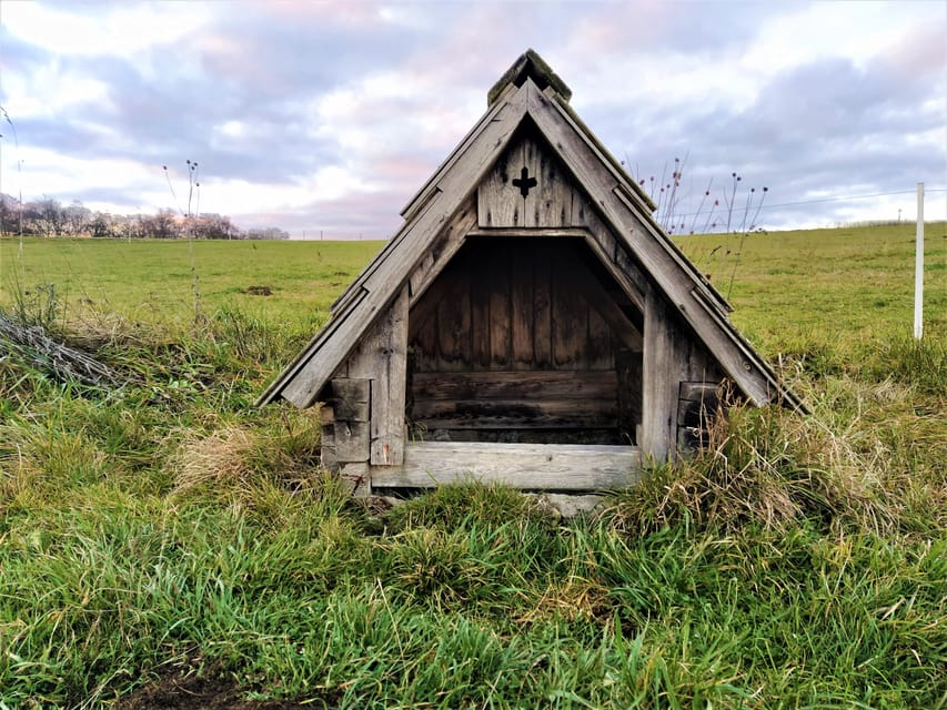 Beyond Brno: Secrets of Moravian Nature - Half-Day Tour - Lunch in a family-run Moravian restaurant