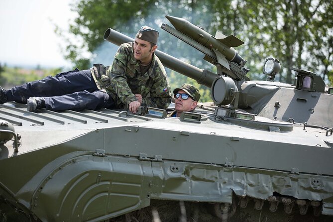 BMP tank driving experience Prague - Key points to know before booking