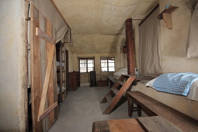 Bus Tour to Terezín from Prague - Guides can make or break the experience