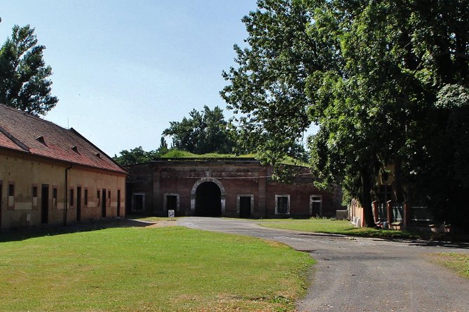 Bus Tour to Terezín from Prague - Practical details that affect your day