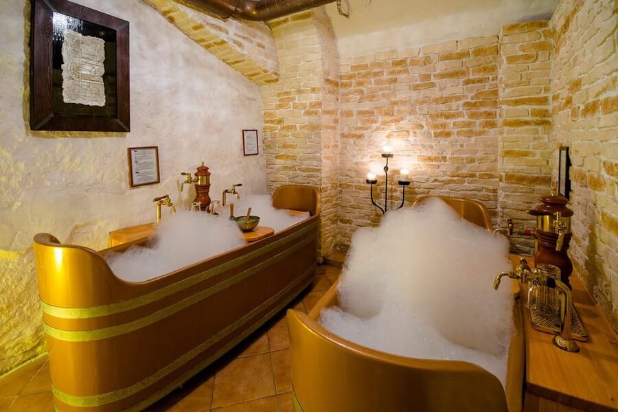 Caroline Bernard Beer Spa Prague with Beer & Massage Option - What you receive, and what you take home