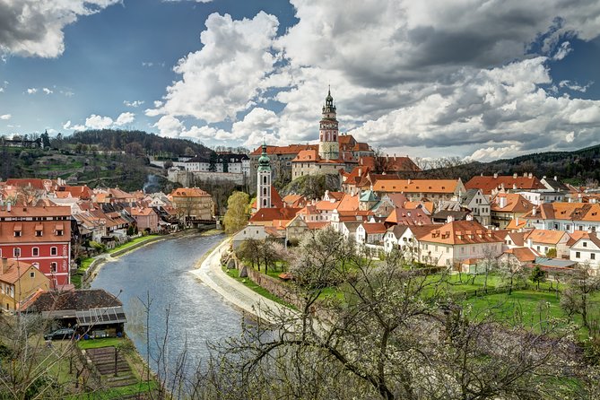 Český Krumlov Free Tour - Meeting in Svornosti Square