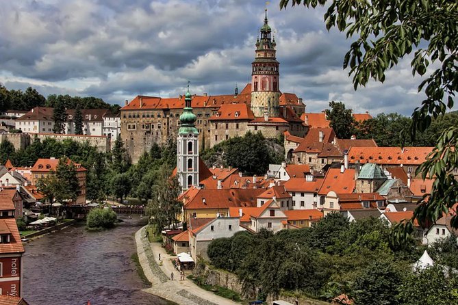 Cesky Krumlov Full day tour from Prague and back - Is $140.28 a fair price?