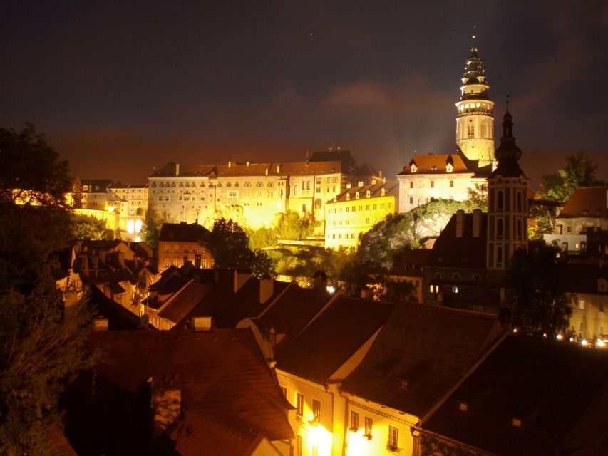 Český Krumlov: Night Walking Tour with a Professional Guide - Why Český Krumlov after dark feels so different