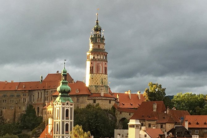 Cesky Krumlov Old Town Private Walking Tour - The castle grounds, bridge, and panorama viewpoint