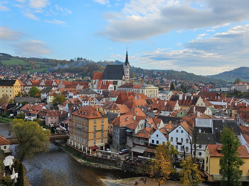 Cesky Krumlov private guided day trip - Why pair Český Krumlov with Hluboká Castle?