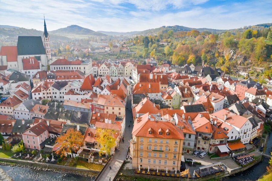 Cesky Krumlov Private Tour From Prague - What the guide adds to the day
