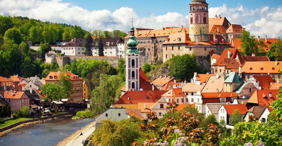 Cesky Krumlov Private Tour From Prague - Who will enjoy this private Cesky Krumlov day?