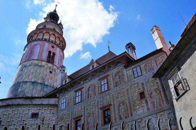 Český Krumlov: Renaissance Pearl of Southern Bohemia - 11 hour Private Day Trip - Walking into the UNESCO-protected old center