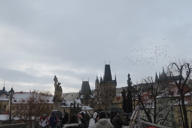 Charles Bridge and Prague Castle Walking Tour - Spending 90 minutes at Prague Castle