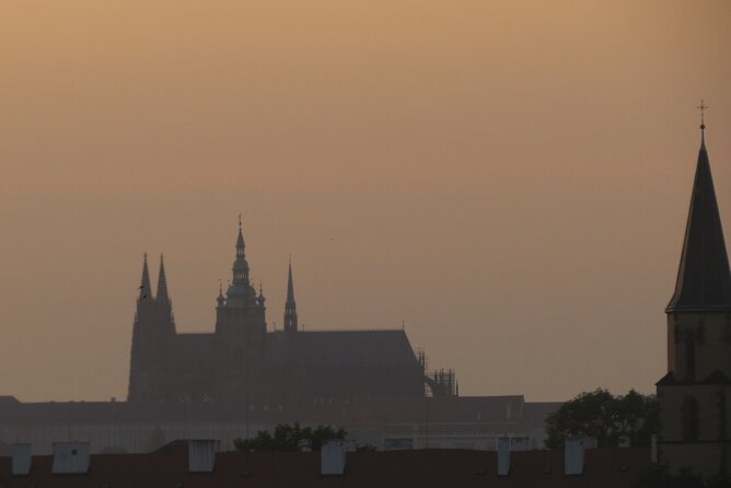 Charles Bridge and Prague Castle Walking Tour - Who should book this walk?