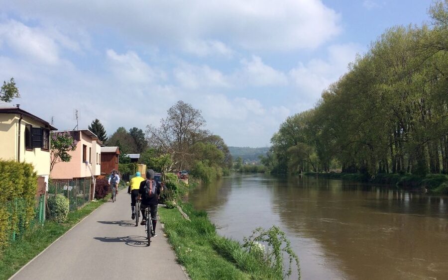 Coutryside bike tour to Karlstejn Castle. - Starting near Old Town Square