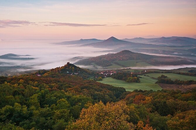 Cozy Winter Countryside Tour 4x4: Experience Authentic Bohemia - Johann W Winery and the vineyards near Třebívlice