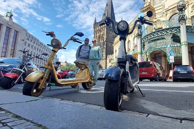 Create your own route on eScooter and enjoy Prague on wheels! - Prague Castle and St. Vitus Cathedral