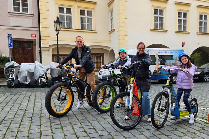 Cruise Fat e-Bike Rental and Tours in Prague - Service, Comfort, and Practical Details
