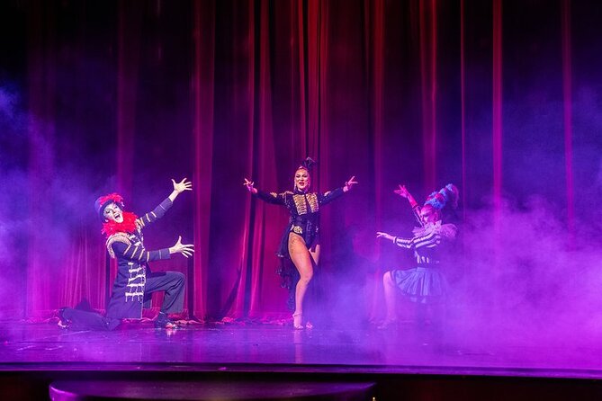 Czech Cabaret Show - Acrobatics and circus acts add real variety