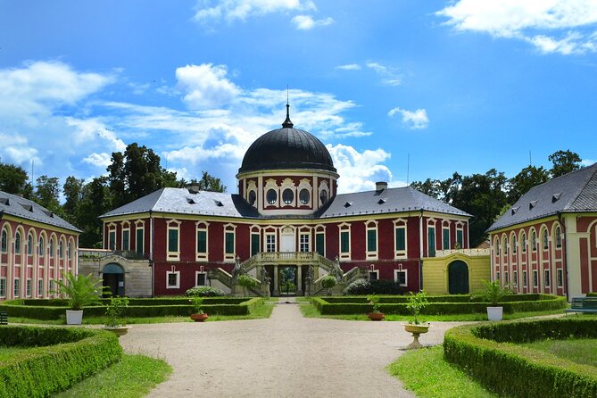Czech Castles Scooter Tour for 1 day. The North Way. (audio guide) - Roztoky Castle, the final stop