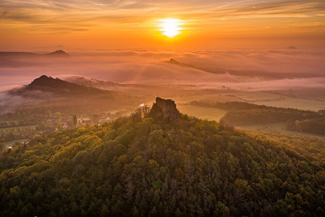 Czech countryside scenical hike to the castle, local deli tasting - Key points to know before booking