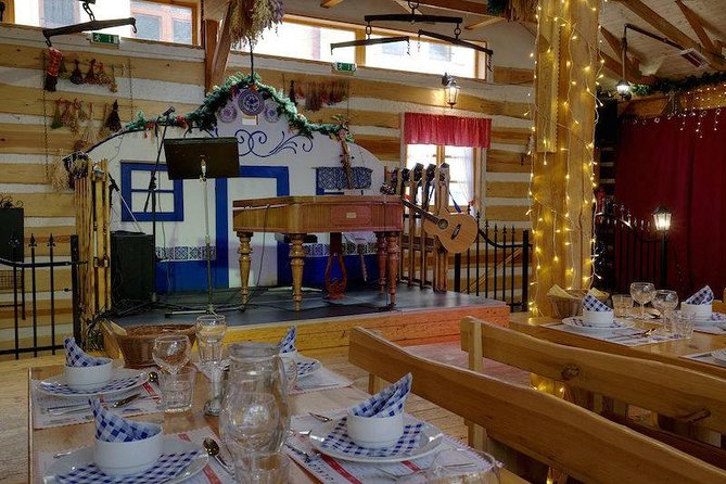 Czech Traditional Folklore Show including Dinner and Transport - Who will enjoy this Czech folklore evening