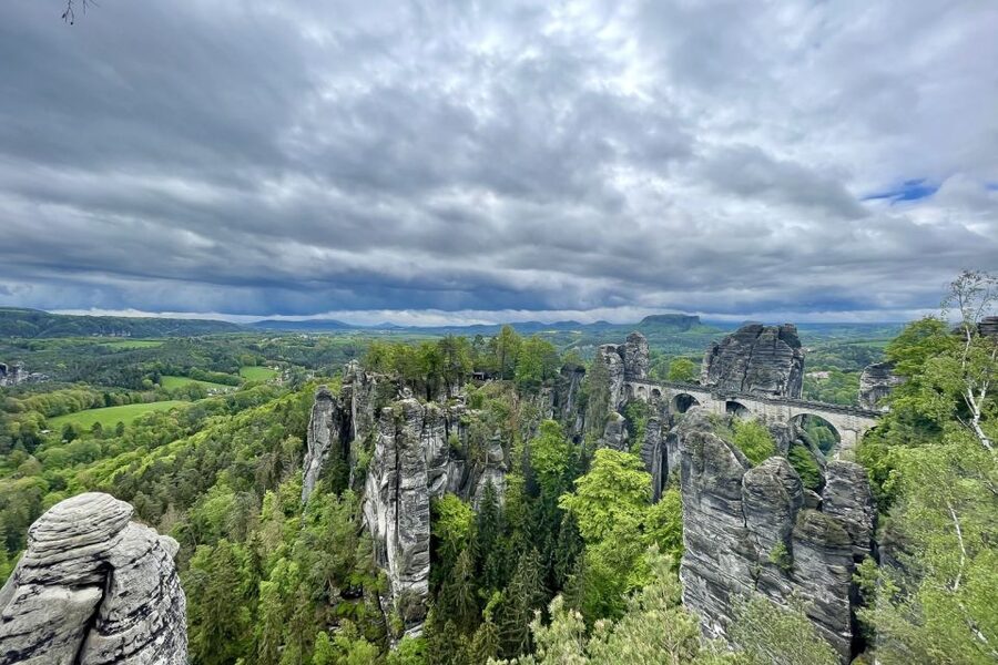Dresden: Hassle-free trip to Bohemian and Saxon Switzerland - Choosing between the two Czech routes