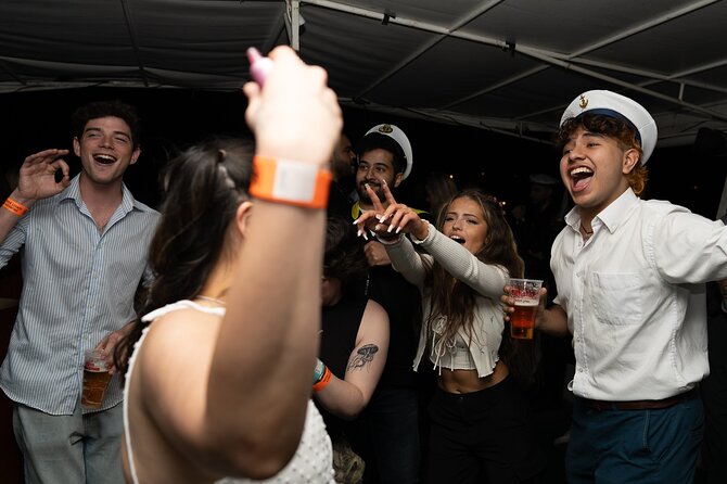 Drunken Monkey Prague Boat Party w/ 2hr Open Bar, DJ & Club Entry - Why the boat portion works for some visitors
