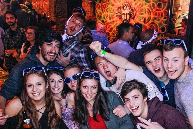 Drunken Monkey Pub Crawl with Open Bar & Club Entry - Timing, group size, and practical planning