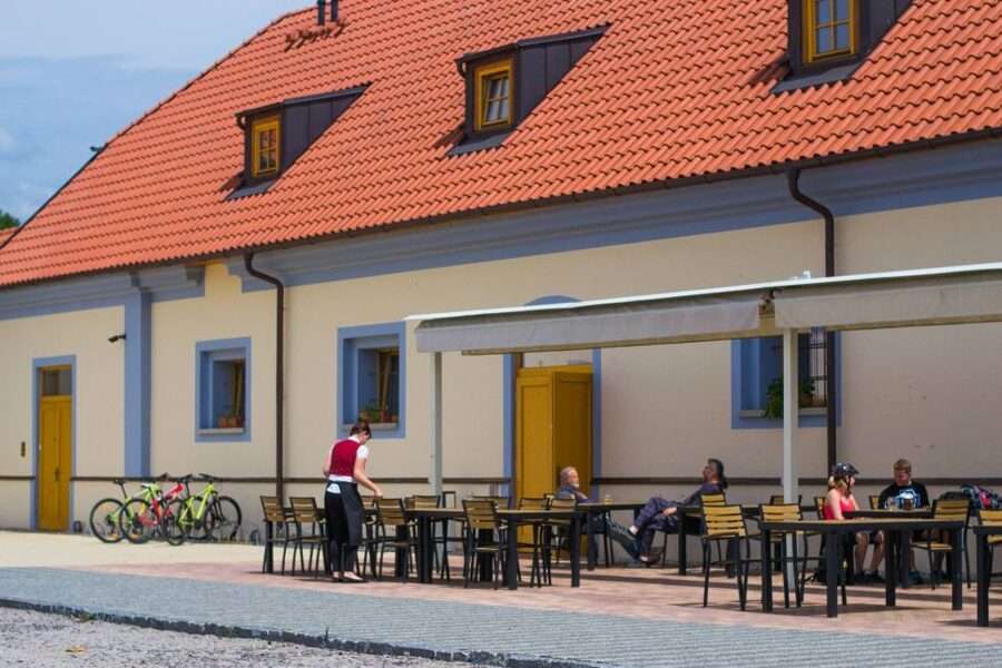 E-Bike Day Trip: Visit a Roman Castle and Taste Craft Beer - Starting at Prague’s Edge Instead of in City Traffic