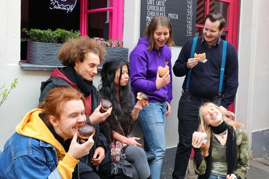 Eating Berlin: City Center Food & Beer Tour - Guide quality and the feel of the walk