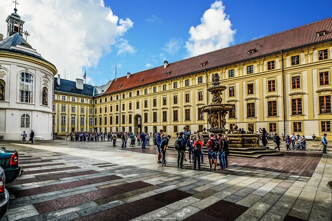Explore the Historic Prague Castle: Private Half-Day Walking Tour - Starting at Hradčanské náměstí