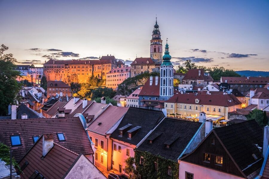 Fabulous Krumlov 💚💛🩷🩵💜 - Key points to know before you book