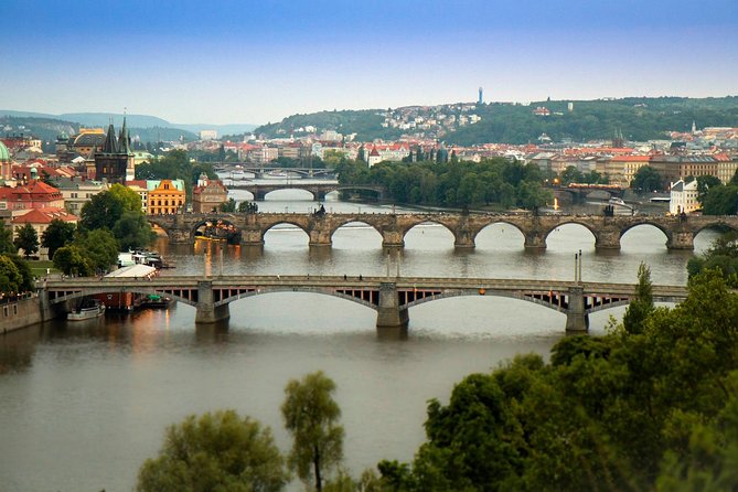 FAT TIRE E-BIKE GREAT TOUR - river, parks & panoramic views tour - Why an e-bike is a smart way to see Prague