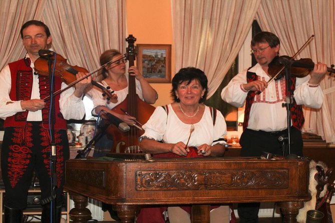Folklore Evening with Music and Dinner - A 7 p.m. start with a useful transport safety net