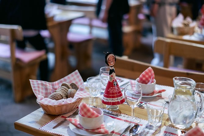 Folklore Evening with Music and Dinner - What arrives on the dinner table