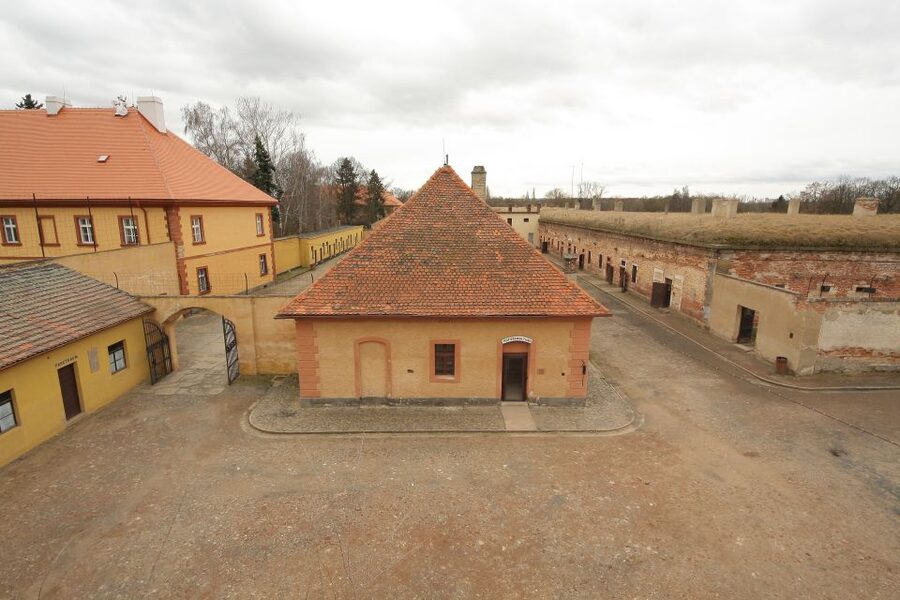From Prague: All-inclusive Bus Tour to Terezin Memorial - The crematorium and the physical cost of the visit