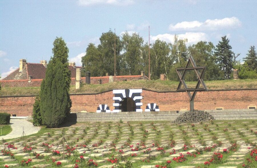From Prague: All-inclusive Bus Tour to Terezin Memorial - Meeting at Pařížská Street and riding from Prague