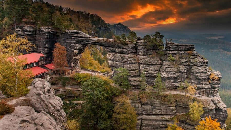 From Prague: Bohemian & Saxon Switzerland Iconic Day Trip - Bastei: an easy start above the Elbe