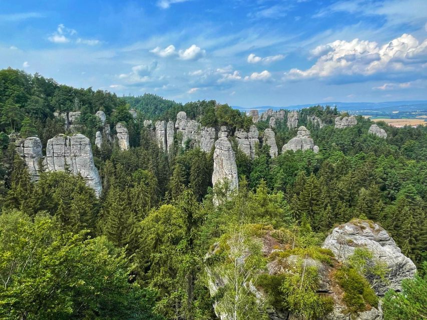 From Prague: Full-Day Bohemian Paradise Guided Hiking Trip - What the Guides Add to the Experience